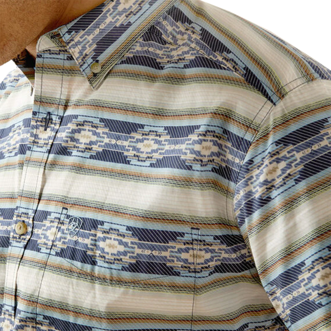 Ariat Men's Case Classic Fit Short Sleeve Button Shirt - Image 3