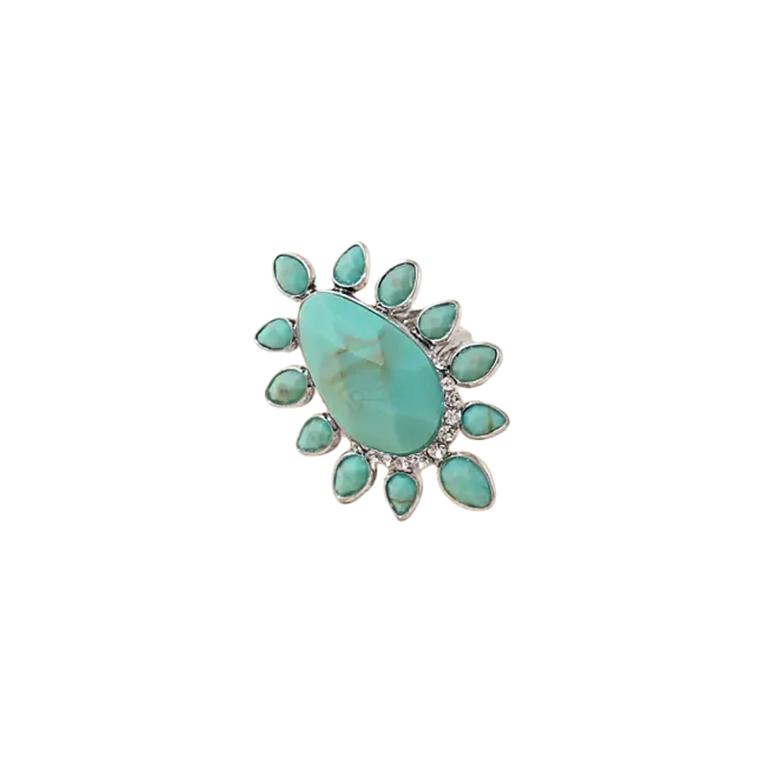 Lainey Wilson Stone Cluster Ring