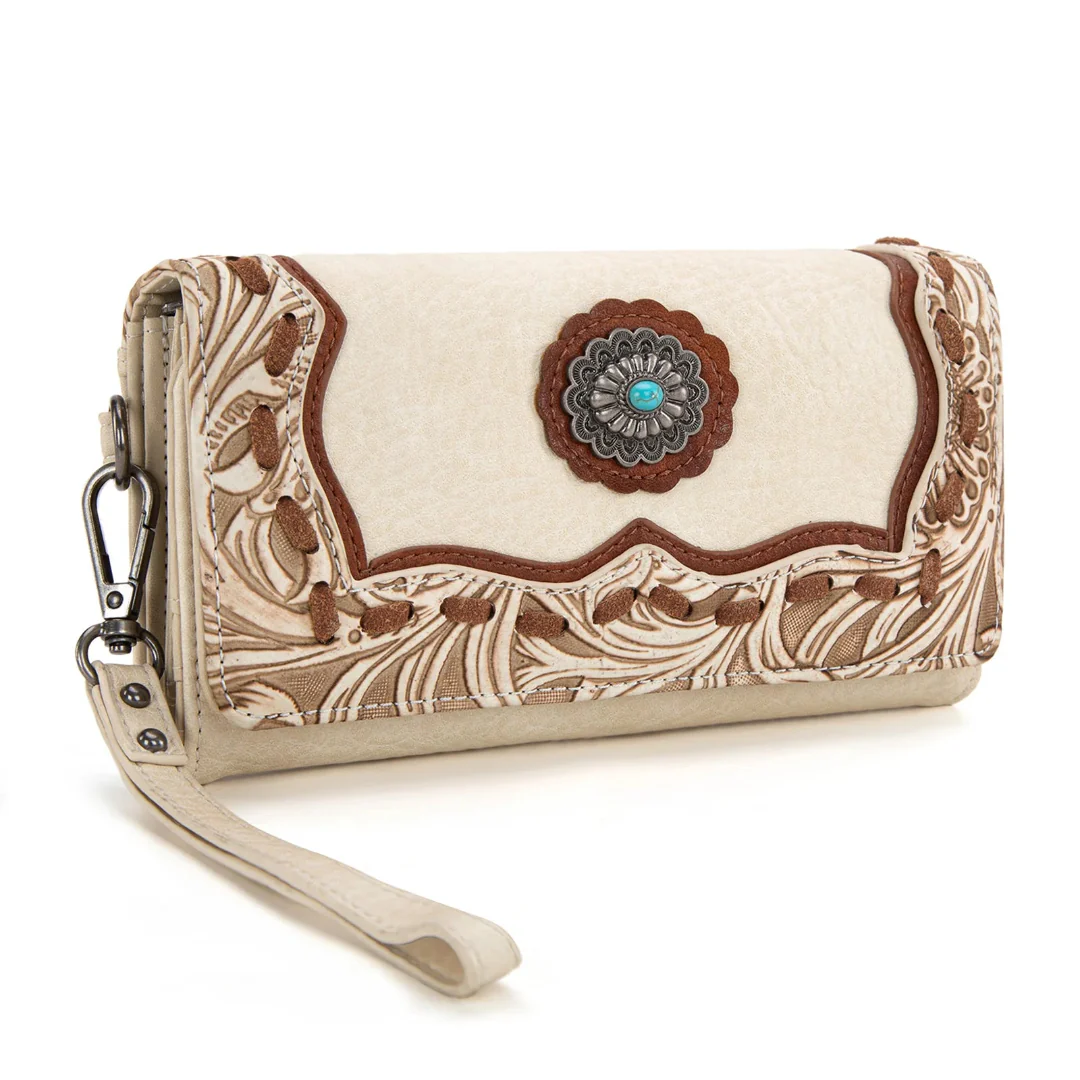 Trinity Ranch Concho Wallet - Image 4