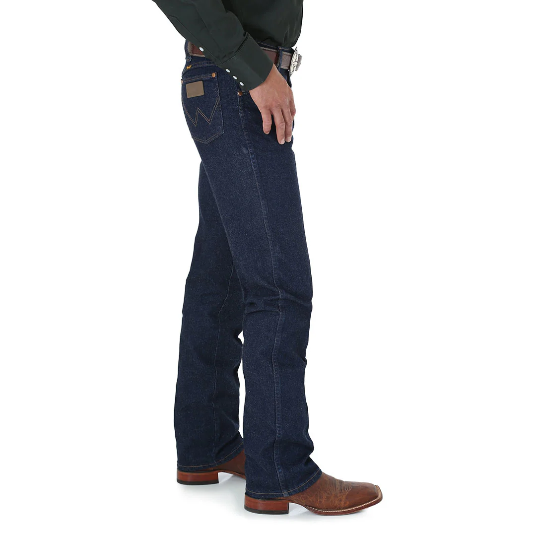 Wrangler Men's Stretch Regular Fit Bootcut Jeans - Image 2