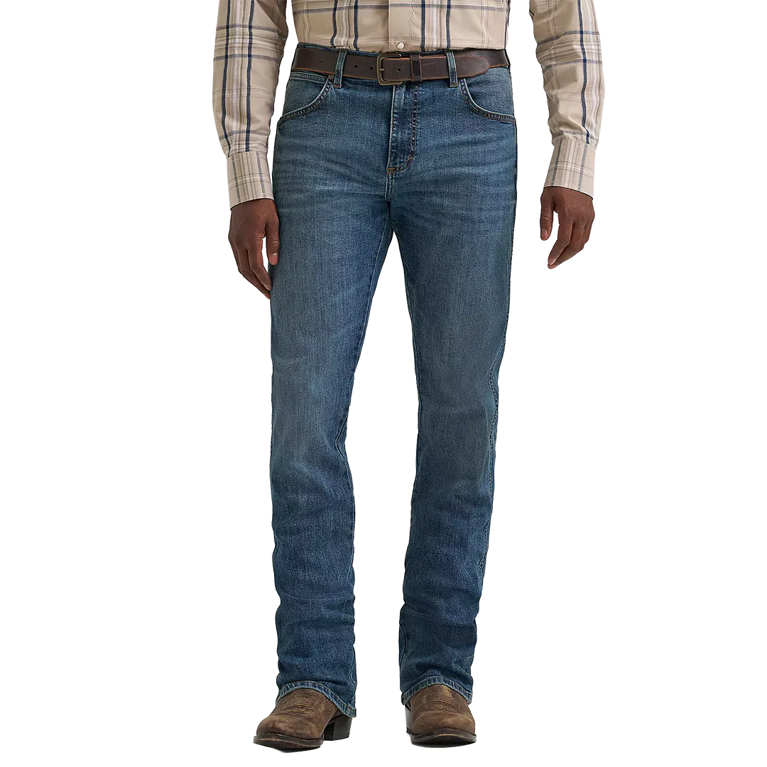 Wrangler Men's Retro Slim Fit Bootcut Jeans - Image 2