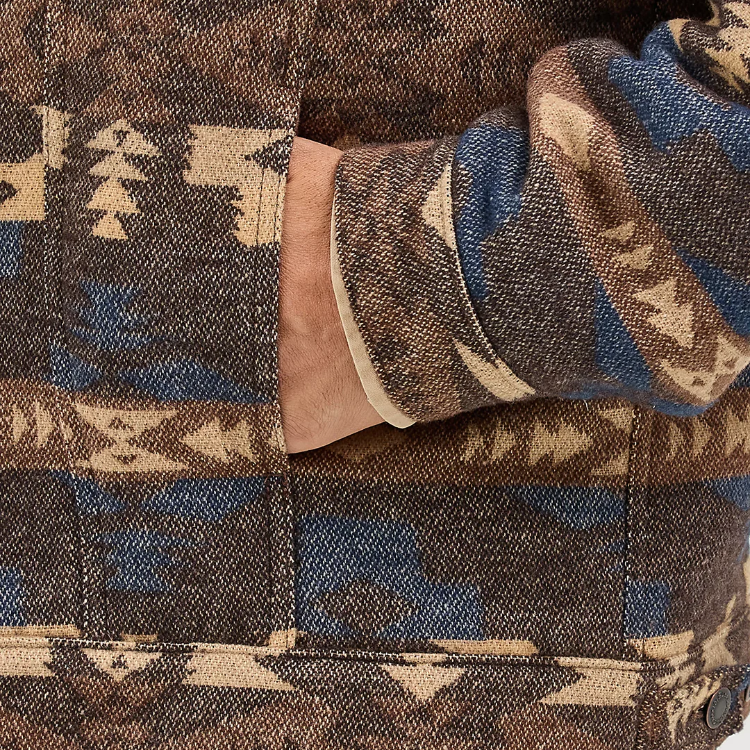Wrangler Men's Sherpa Lined Jacquard Print Jacket - Image 4